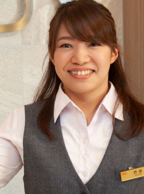 齊藤 真樹子 Makiko Saito 入社:　6 年目（2020年 現在）